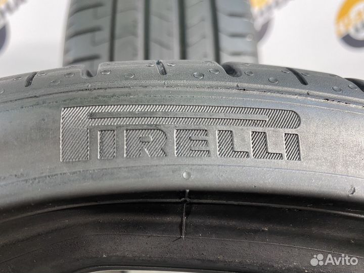 Pirelli P Zero PZ4 235/35 R19 90W