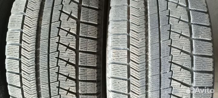 Bridgestone Blizzak VRX 225/50 R17