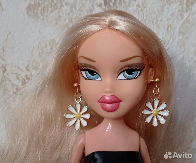 Кукла Bratz братц серьги