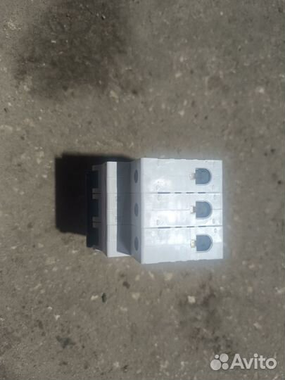 Автоматический. выключатель ABB 3п 32А S203L