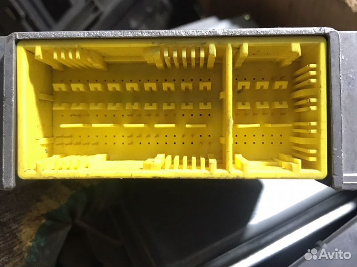 Блок управления подушками безопастности