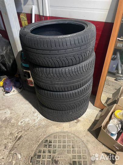 Hankook Winter I'Cept Evo2 W320A SUV 245/45 R20 и 275/40 R20