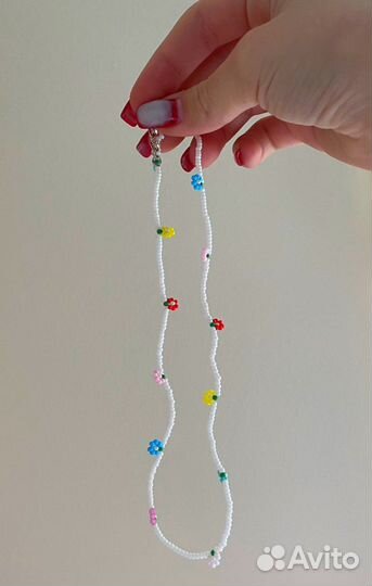 Летнее ожерелье из бисера 