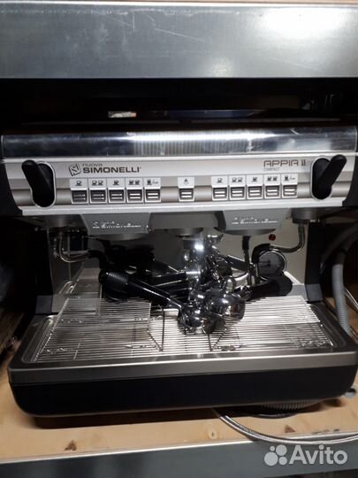 Кофемашина Nuova Simonelli Appia ll Compact 2