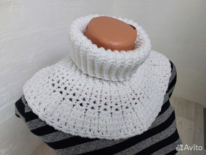 Манишка вязанная