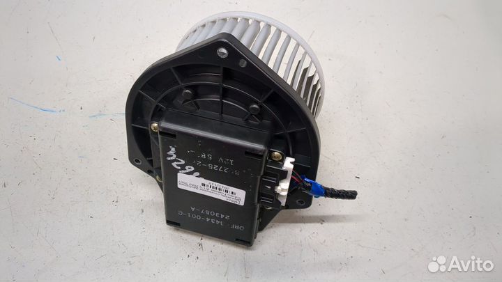 Двигатель отопителя Subaru Forester (S11)