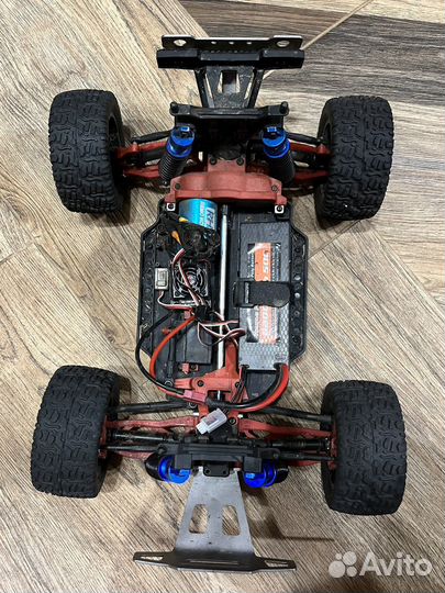 Машина радио Remo hobby mmax 1/10