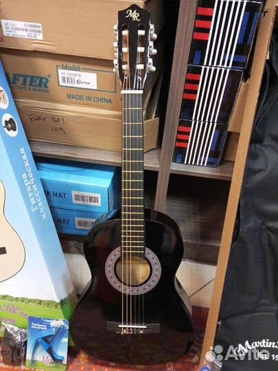 Гитара черная 1/2 комплект