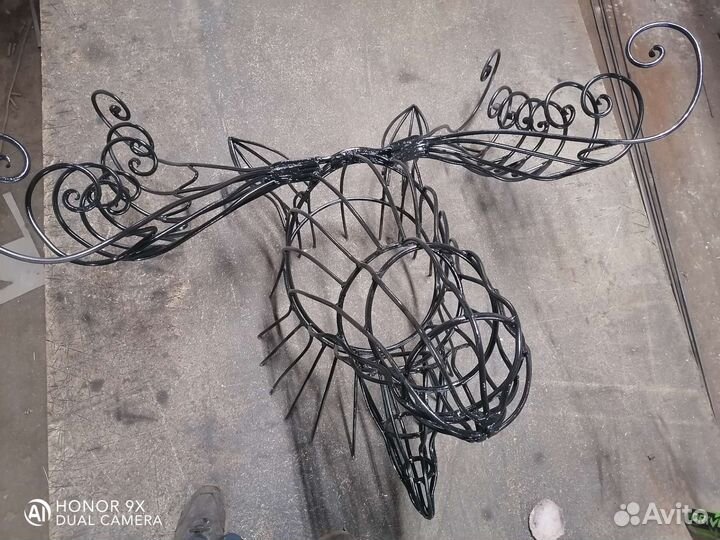 Голова лося под гирлянду