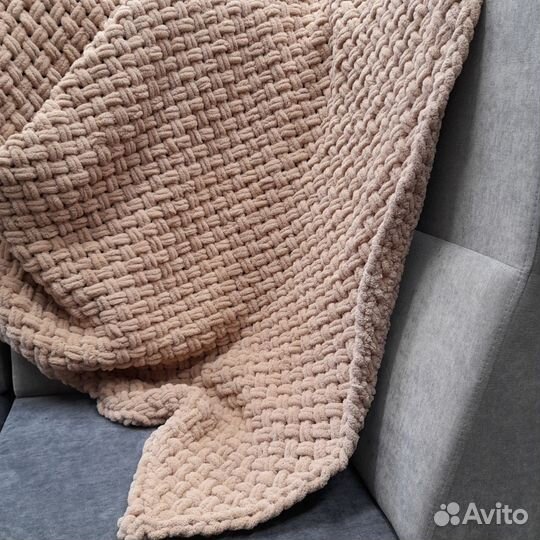 Плюшевый плед из Alize Puffy