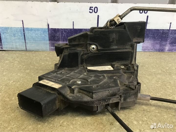 Замок двери задней правой Mazda 3 (BK) 2002-2009