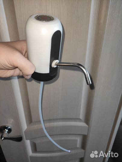 Электрическая помпа для бутилированной воды