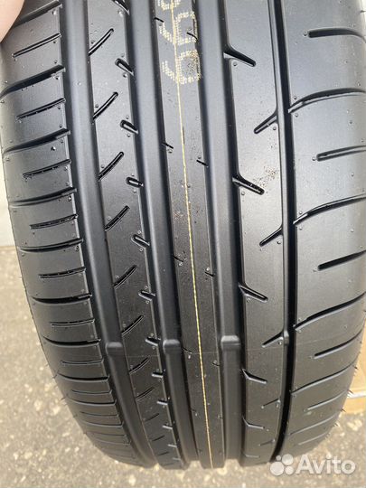 Dunlop SP Sport Maxx 050+ 235/55 R19