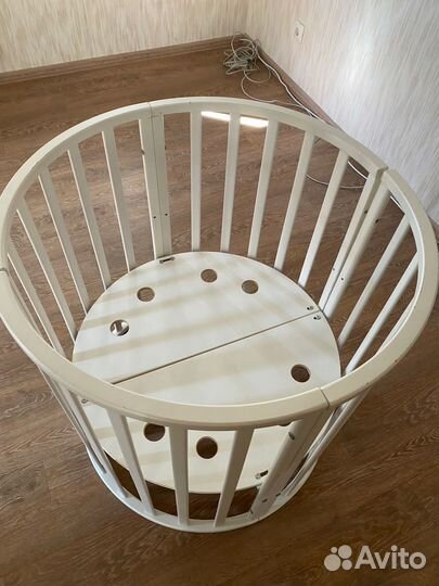 Детская овальная кроватка