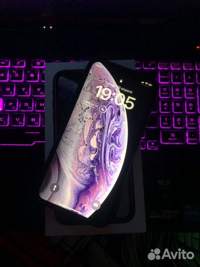 iPhone Xr, 128 ГБ
