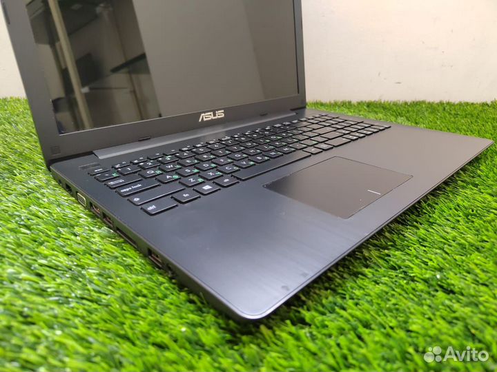 Asus X553M (8 RAM/SSD)