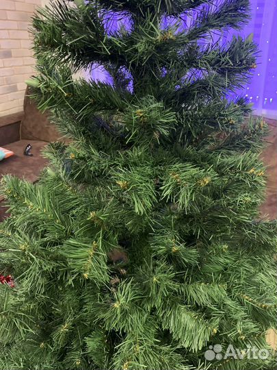 Елка искусственная