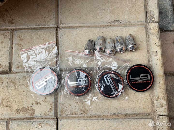 Gislaved NordFrost 100 205/55 R16 94T