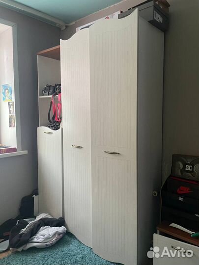 Спальные гарнитуры