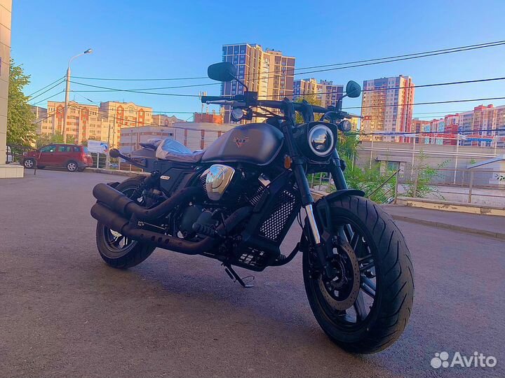Круизер Regulmoto V-BOB