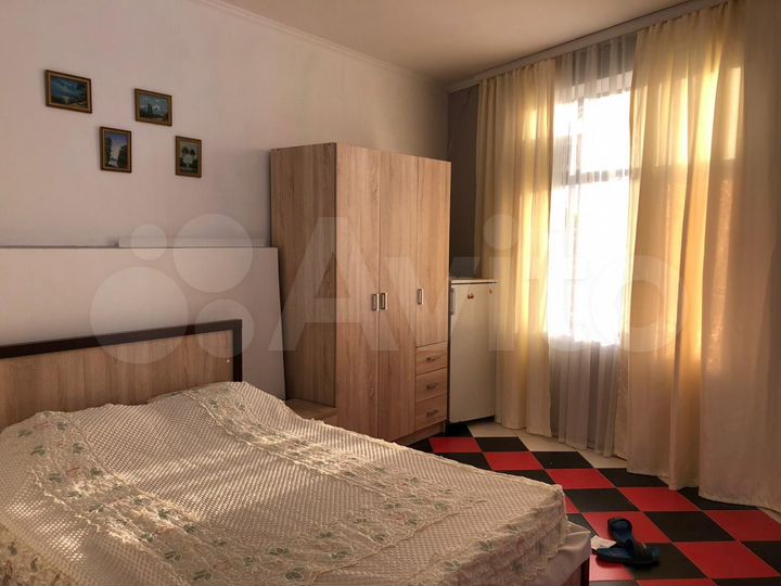 Комната 28 м² в 1-к., 2/2 эт.