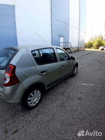 Renault Sandero 1.4 МТ, 2010, 101 000 км