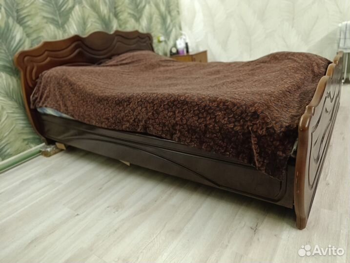 Продам кровать бу