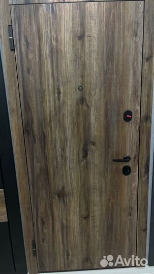Дверь входная