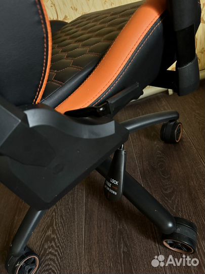 Компьютерное кресло coguar original