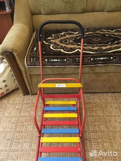 Санки с ручкой