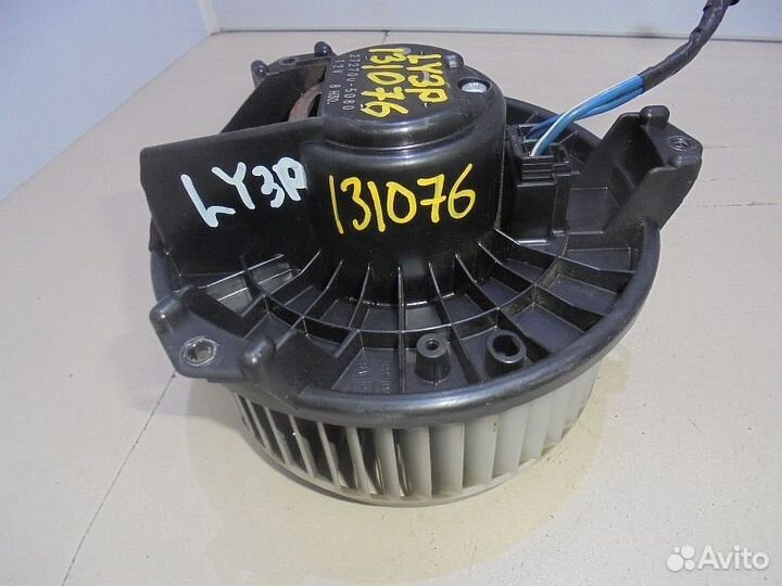 Мотор печки mazda LY3P