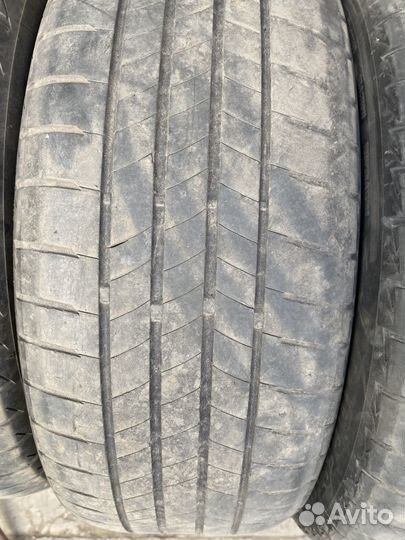 Bridgestone Turanza T005 215/55 R17