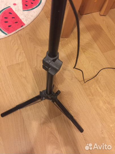 Кольцевая лампа