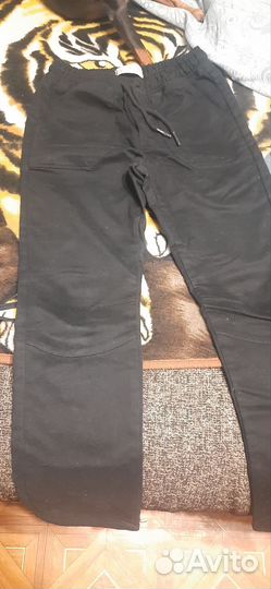 Джинсы на мальчика 152