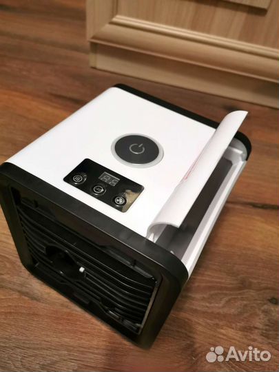 Мини кондиционер /вентилятор с увлажнителем