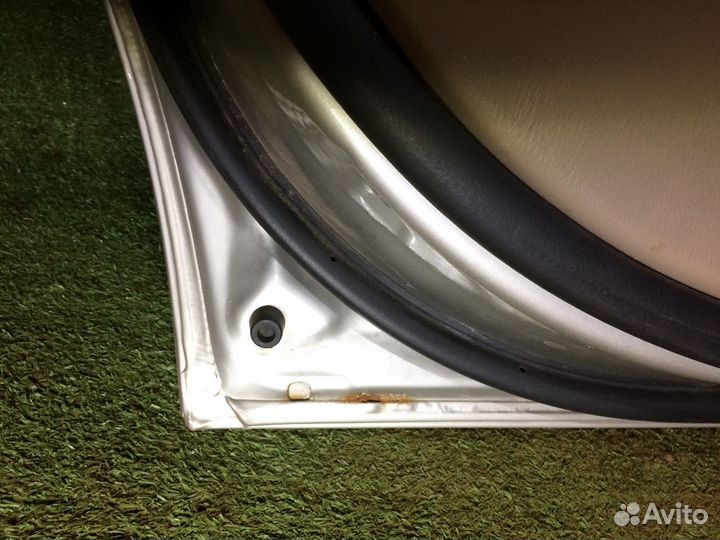 Дверь задняя левая Subaru Outback Legacy BH9 BHE B