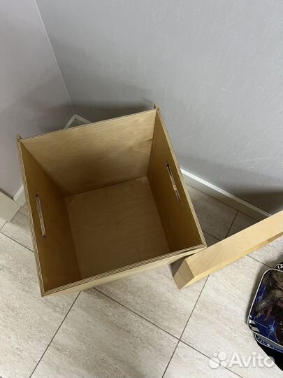 Переноска для многоярусных тортов