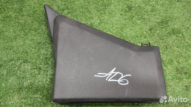 Крышка блока предохранителей (моторный отсек) Sub