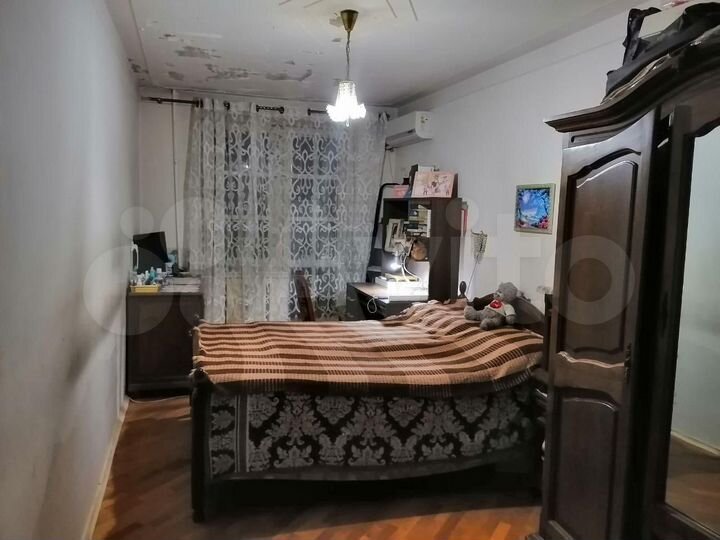 3-к. квартира, 94 м², 4/5 эт.