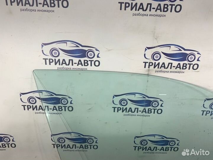 Стекло двери переднее правое KIA Sorento XM