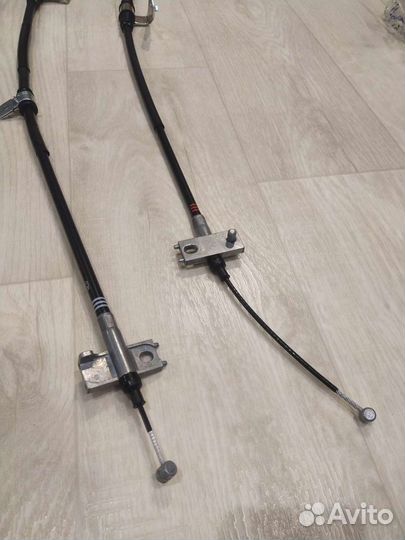 Тросики ручника Ссанг Йонг