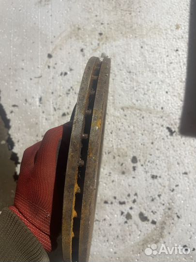 Диск тормозной передний volkswagen polo