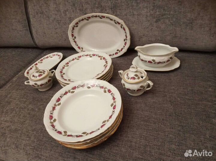 Часть сервиза столового, Польша