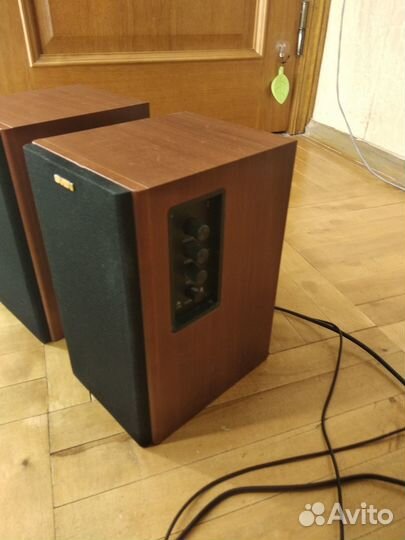 Колонки Sven SPS-611S