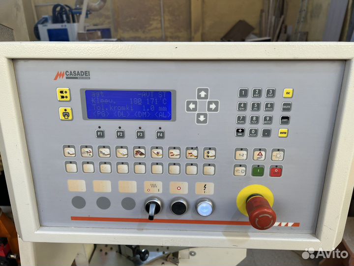 Продается кромкооблицовочный станок Flexa 37