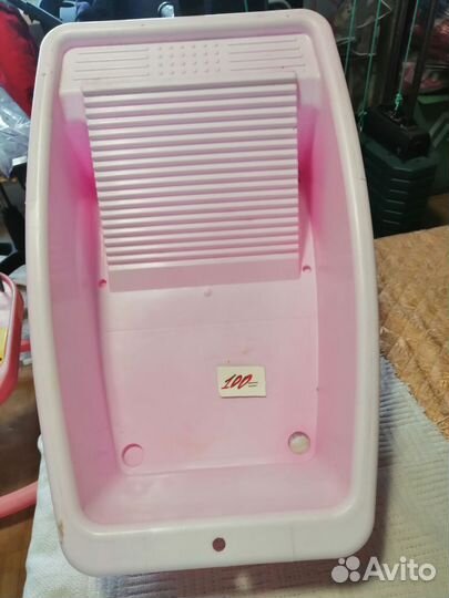 Детские вещи и принадлежности