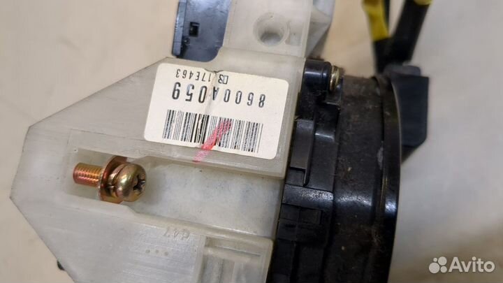 Переключатель поворотов и дворников Mitsubishi Pajero / Montero