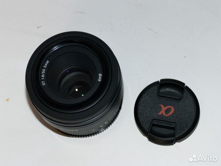 Фотоаппарат Sony Alpha SLT-A77