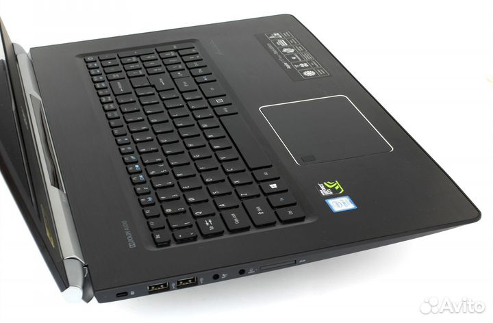 Игровой ноутбук Acer 17.3 GTX 1060/SSD+HDD