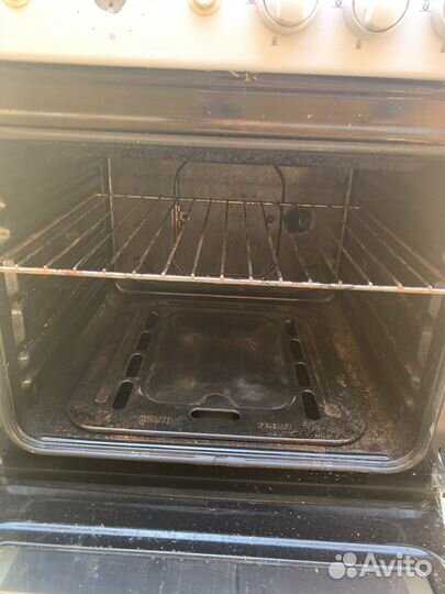 Газовая плита с духовкой